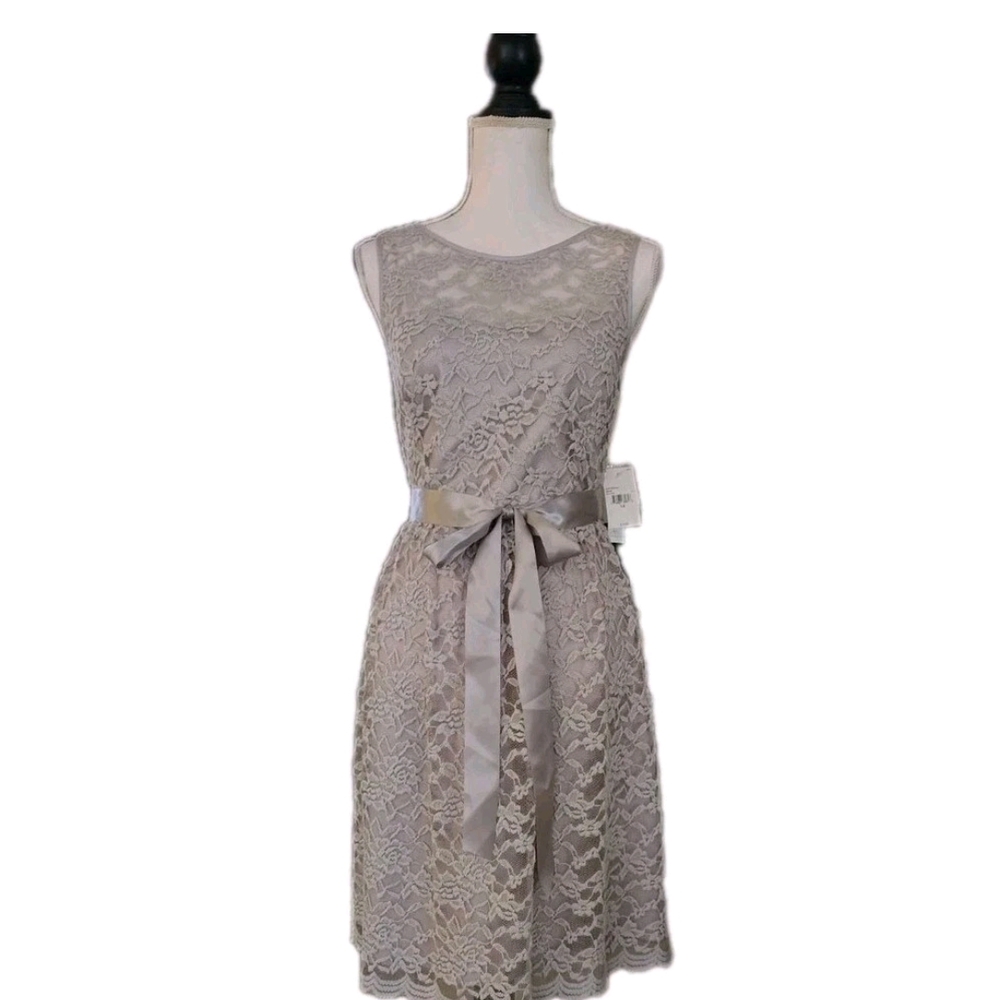 New Elegant Gray Lace Sleeveless Classic Tea Dress With Ribbon Belt